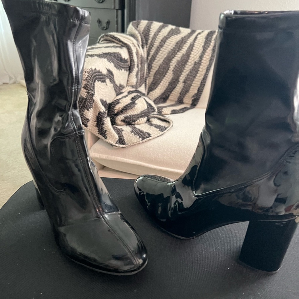 Black Patent leather block heel bootie, like new worn once SZ 9
